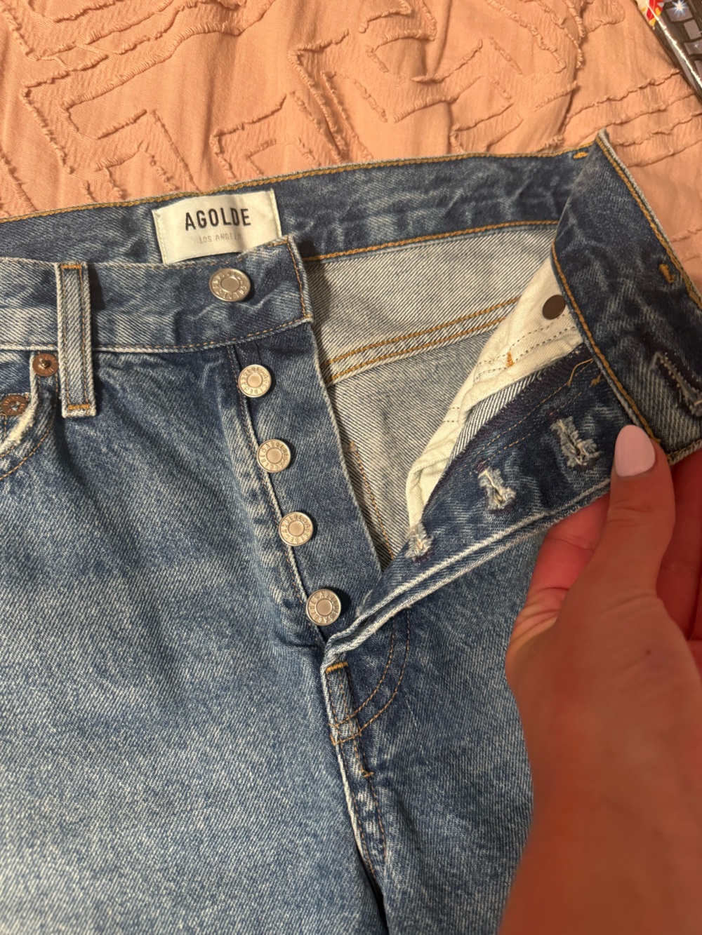 Agolde Light Blue High-Rise Denim Shorts - Picture 5 of 5
